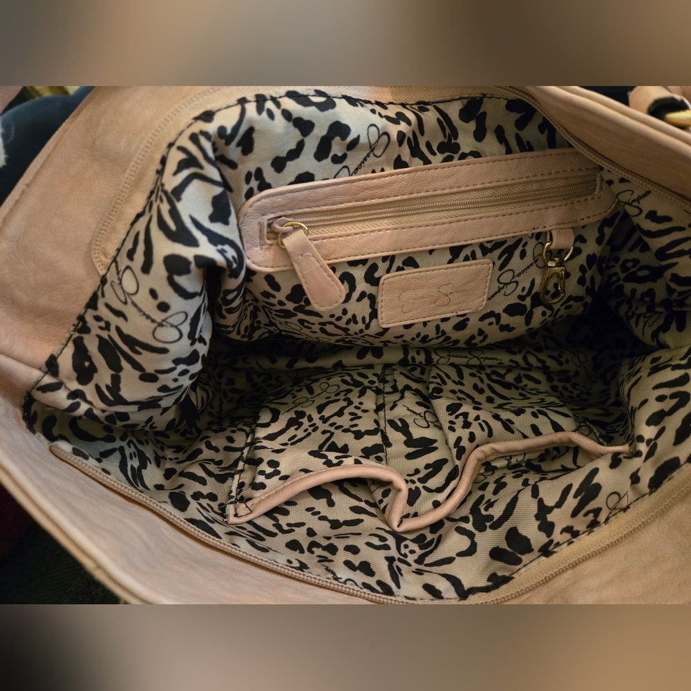 🩷Jessica Simpson Blush Pink Tote with Navy Floral Scarf🩷 - Picture 8 of 9